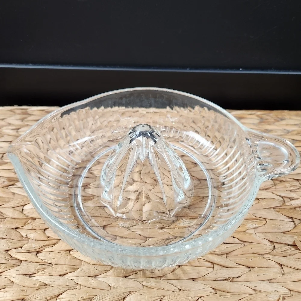 Vintage Clear Glass Juicer